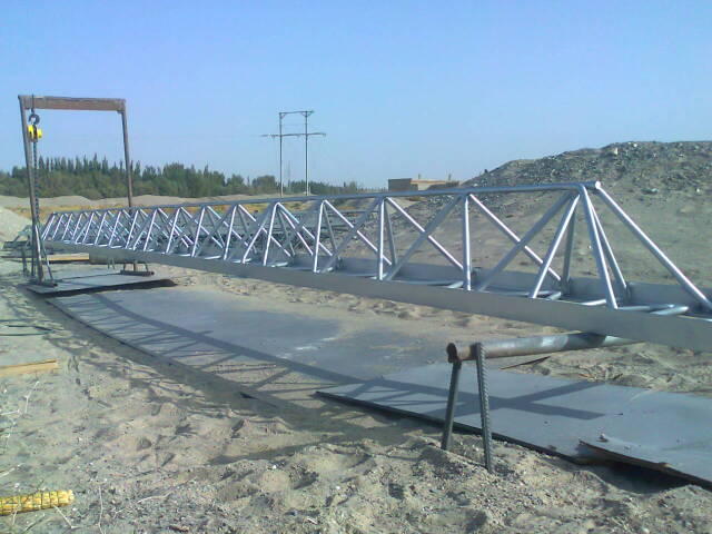 秀峰专业承揽大中小型喷涂翻新施工业务！